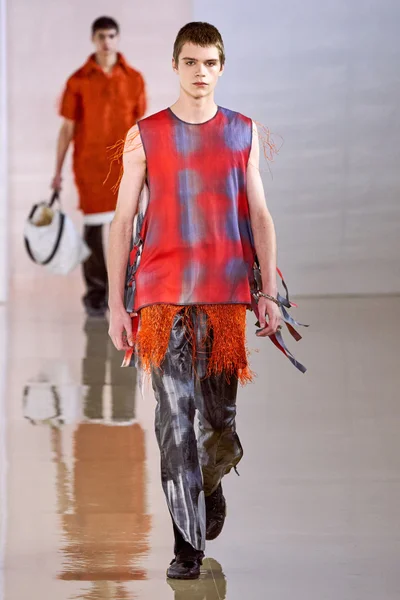 Look 43